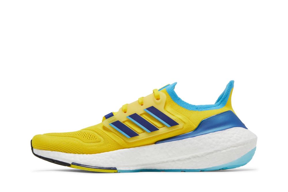 UltraBoost 22 'Yellow Sky Rush'