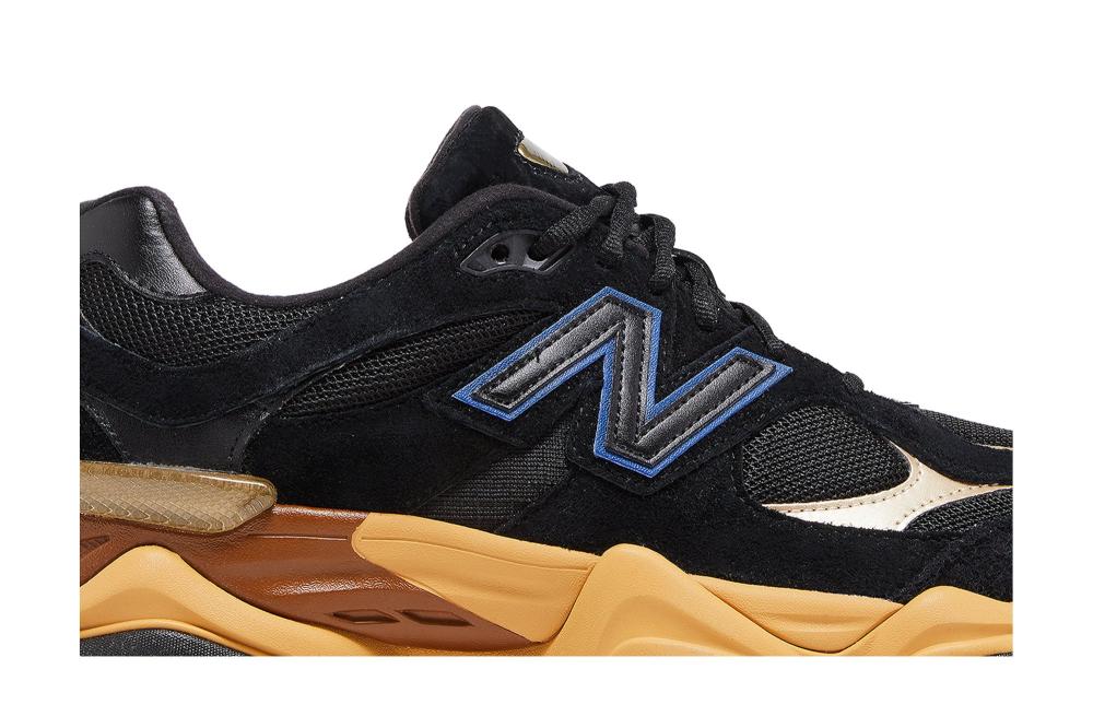 9060 'Black Royal Gum'
