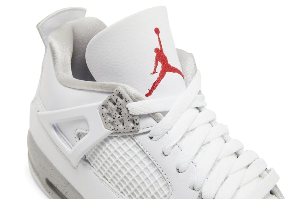 Air Jordan 4 Retro 'White Oreo'