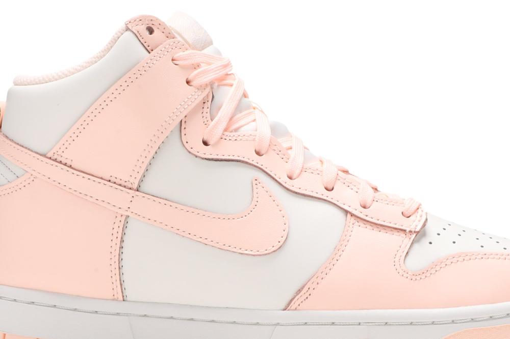 Wmns Dunk High 'Crimson Tint'