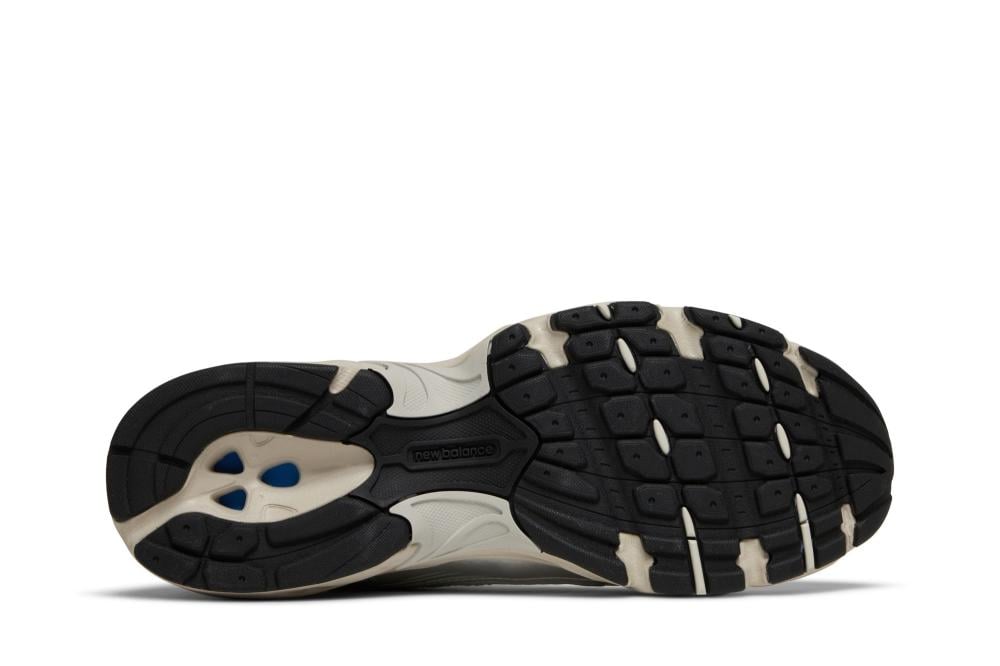 530 'Steel Grey'