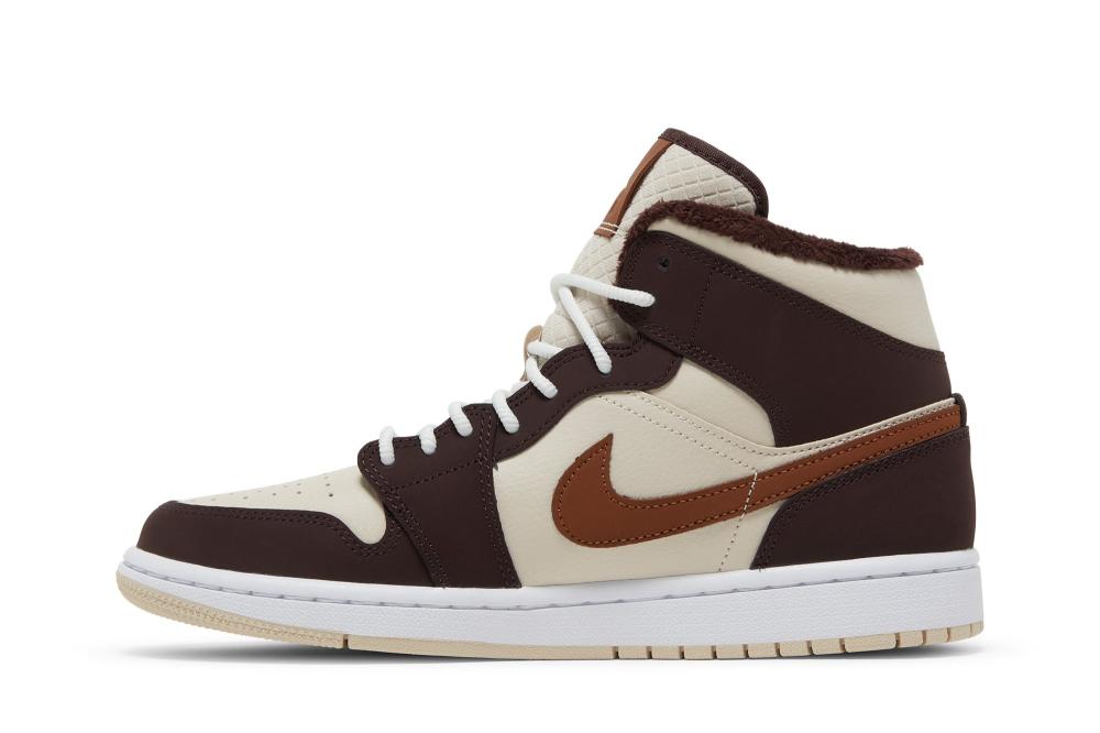 Wmns Air Jordan 1 Mid SE 'Cream Dark Chocolate'