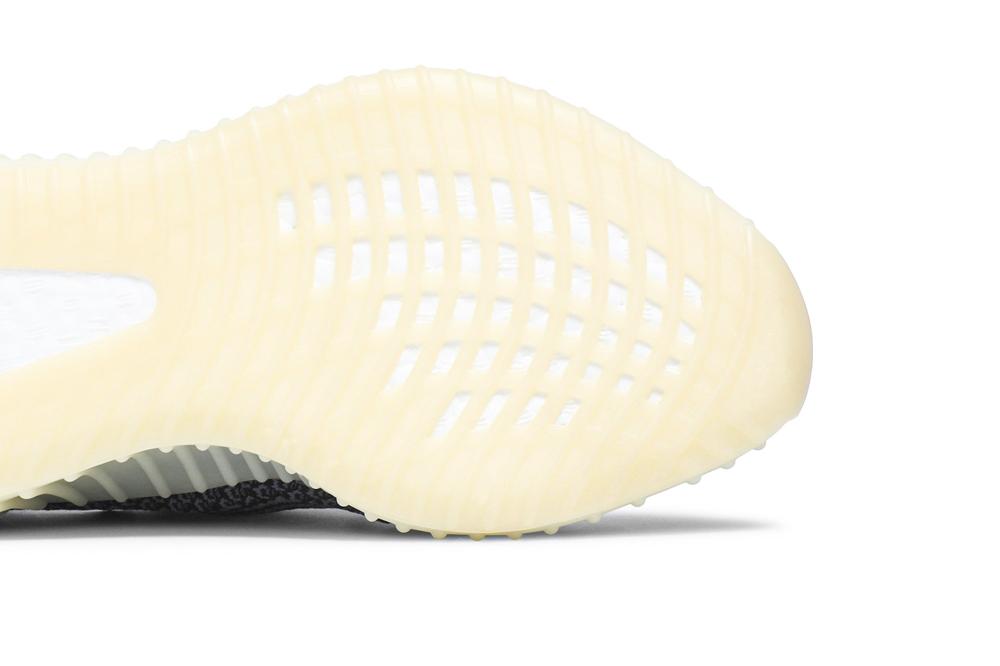 Yeezy Boost 350 V2 'Carbon'