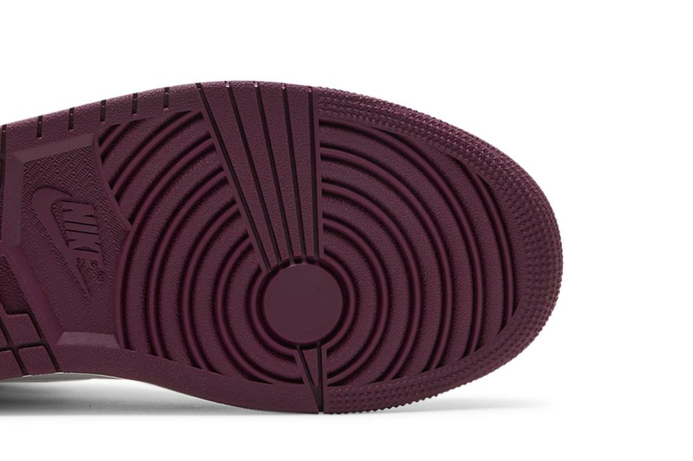 Air Jordan 1 Retro High OG 'Bordeaux'
