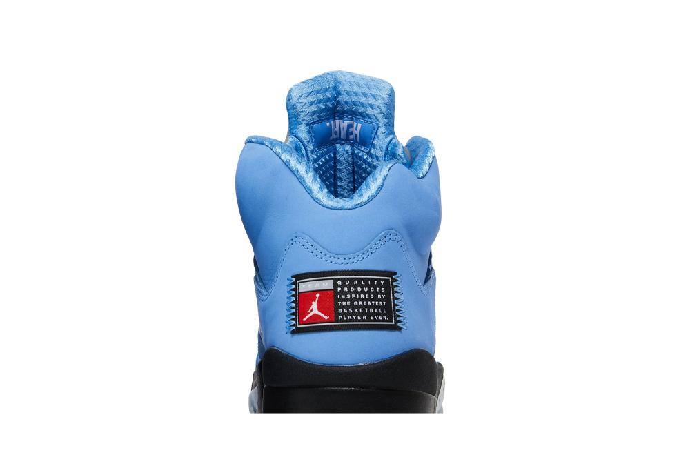 Air Jordan 5 Retro SE 'UNC'