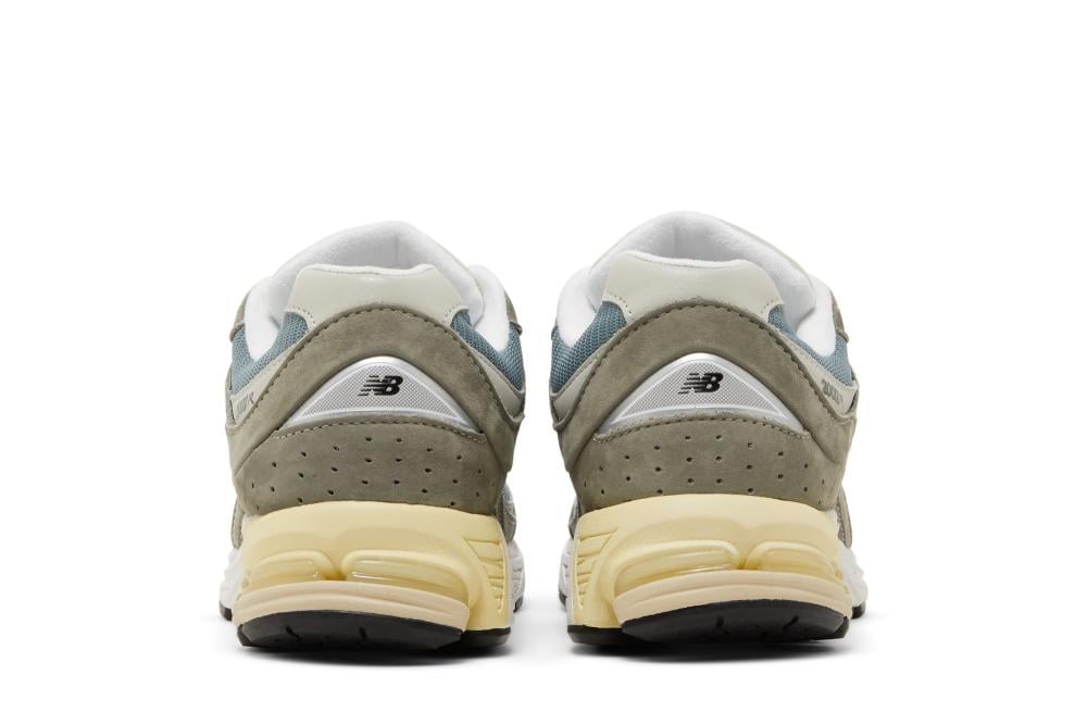 2002R 'Grey Mallard Blue'