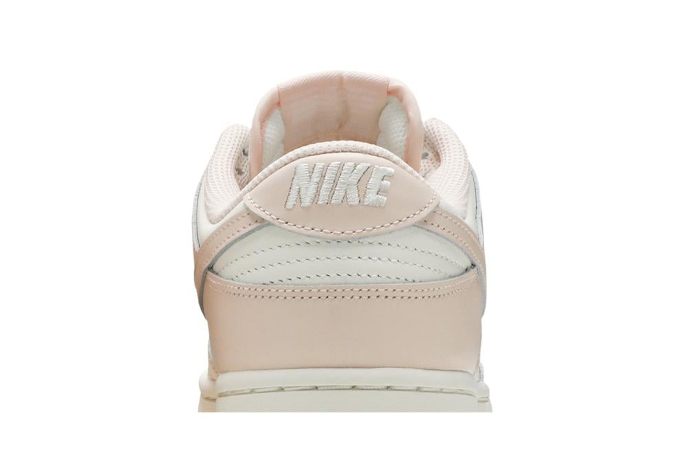 Wmns Dunk Low 'Orange Pearl'