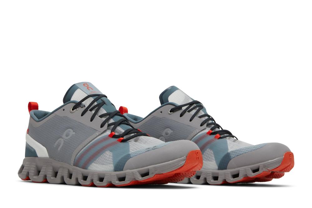 Cloud X Shift 'Alloy Red'