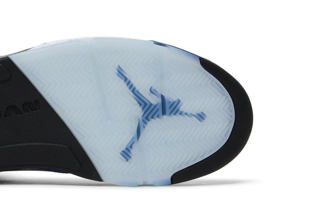 Air Jordan 5 Retro SE 'UNC'