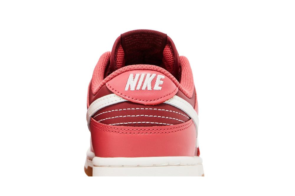 Wmns Dunk Low 'Desert Berry'