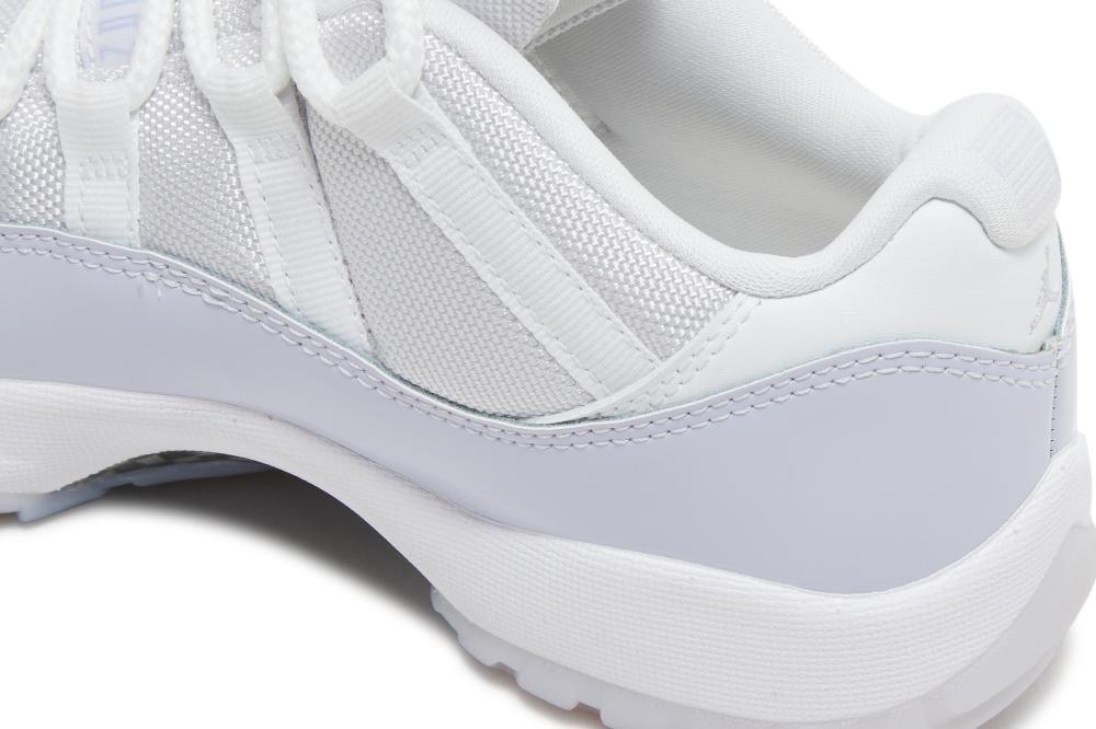 Wmns Air Jordan 11 Retro Low 'Pure Violet'