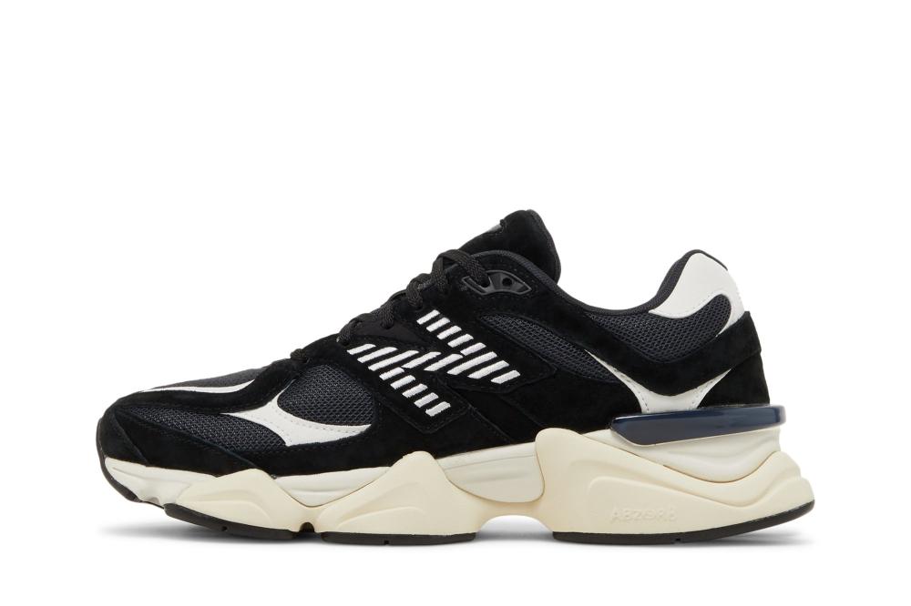 9060 'Black White'