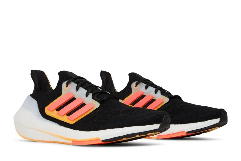 UltraBoost 22 'Black Flash Orange'