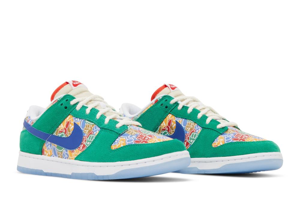 Dunk Low 'Foam Finger'