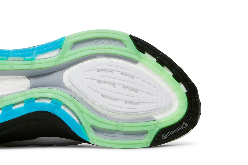 UltraBoost 21 'White Screaming Green'