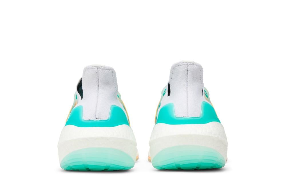 UltraBoost 22 'White Mint Rush'