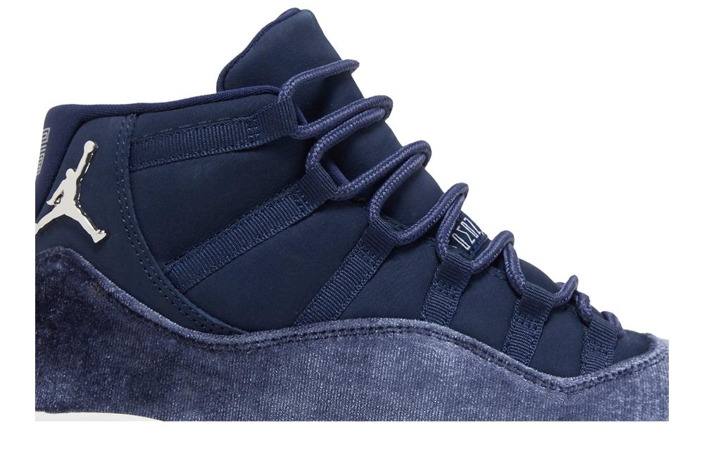 Wmns Air Jordan 11 Retro 'Midnight Navy Velvet'