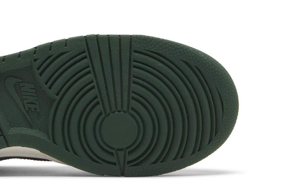 Wmns Dunk Low 'Gorge Green'