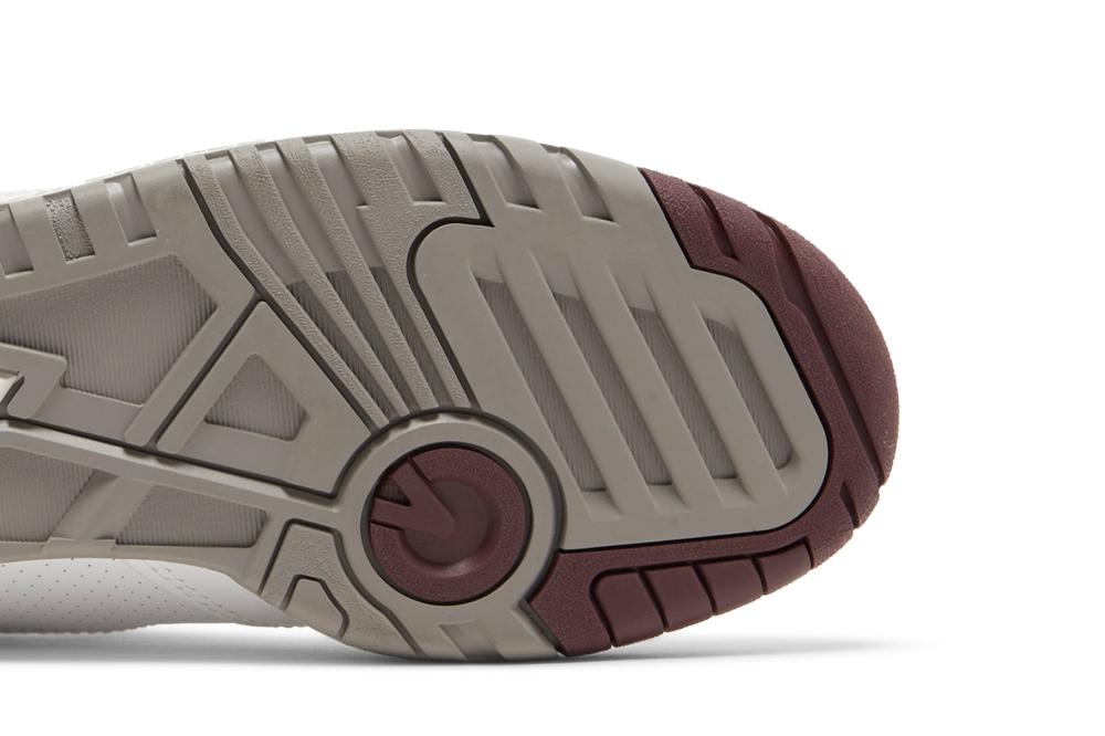 550 'Burgundy Turquoise'