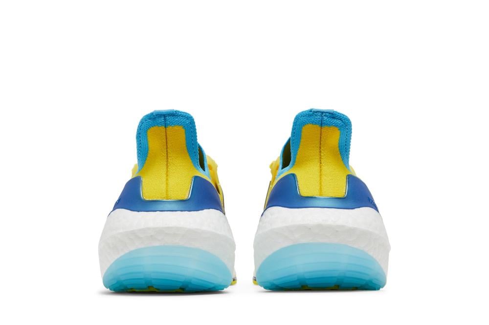 UltraBoost 22 'Yellow Sky Rush'