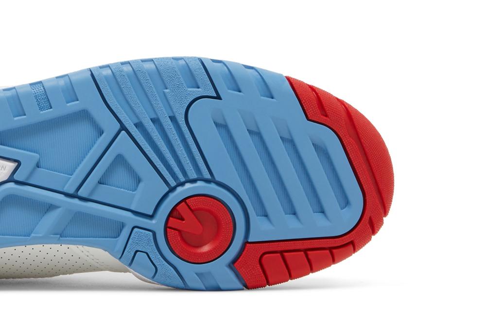 550 'Red Atlantic Blue'