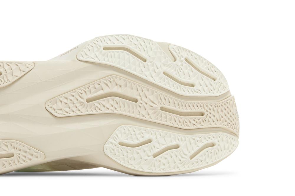 Wmns FuelCell Rebel v4 'White Linen'