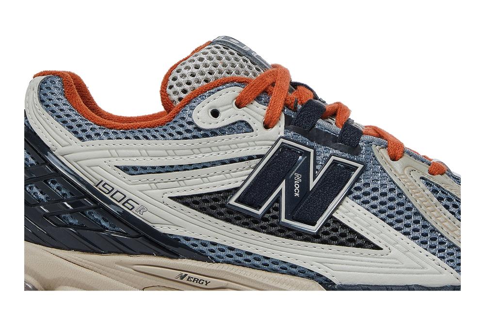 1906R 'Blacktop Mindful Grey' size? Exclusive