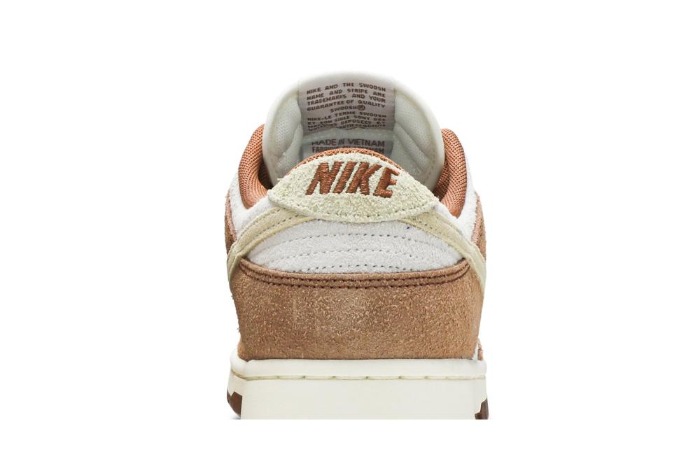 Dunk Low Premium 'Medium Curry'