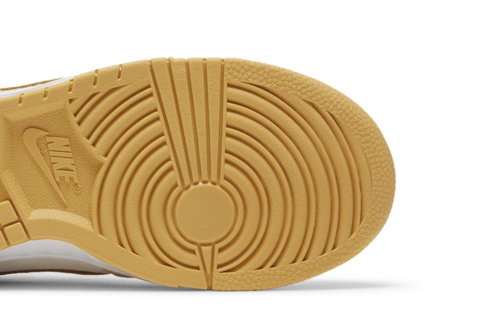 Wmns Dunk Low LX 'Gold Suede'