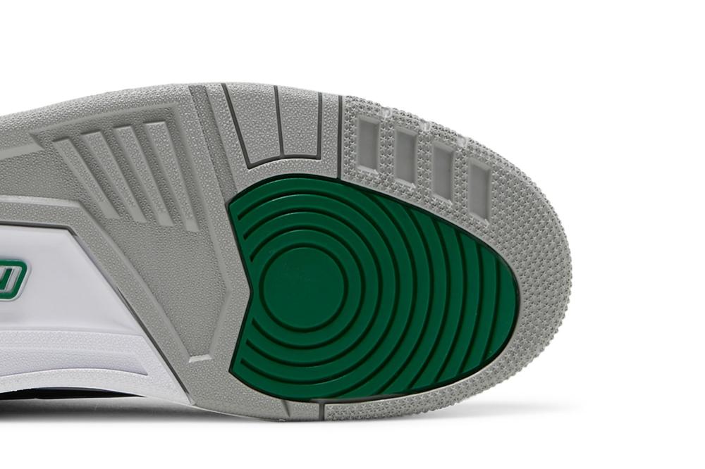 Air Jordan 3 Retro 'Pine Green'