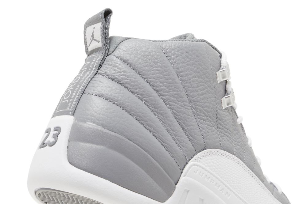 Air Jordan 12 Retro 'Stealth'