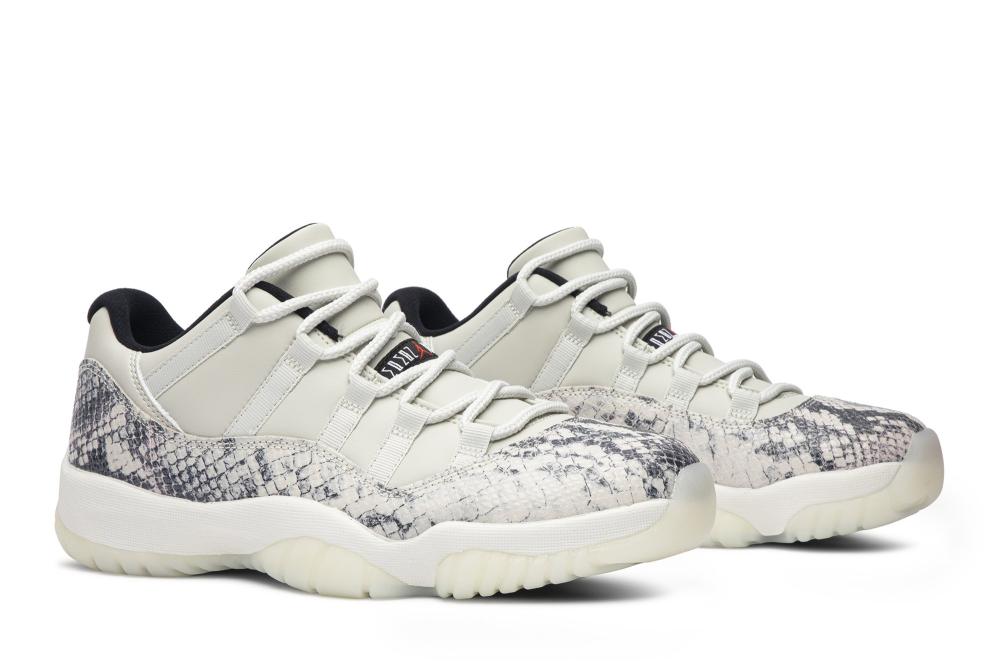 Air Jordan 11 Retro Low 'Light Bone Snakeskin'