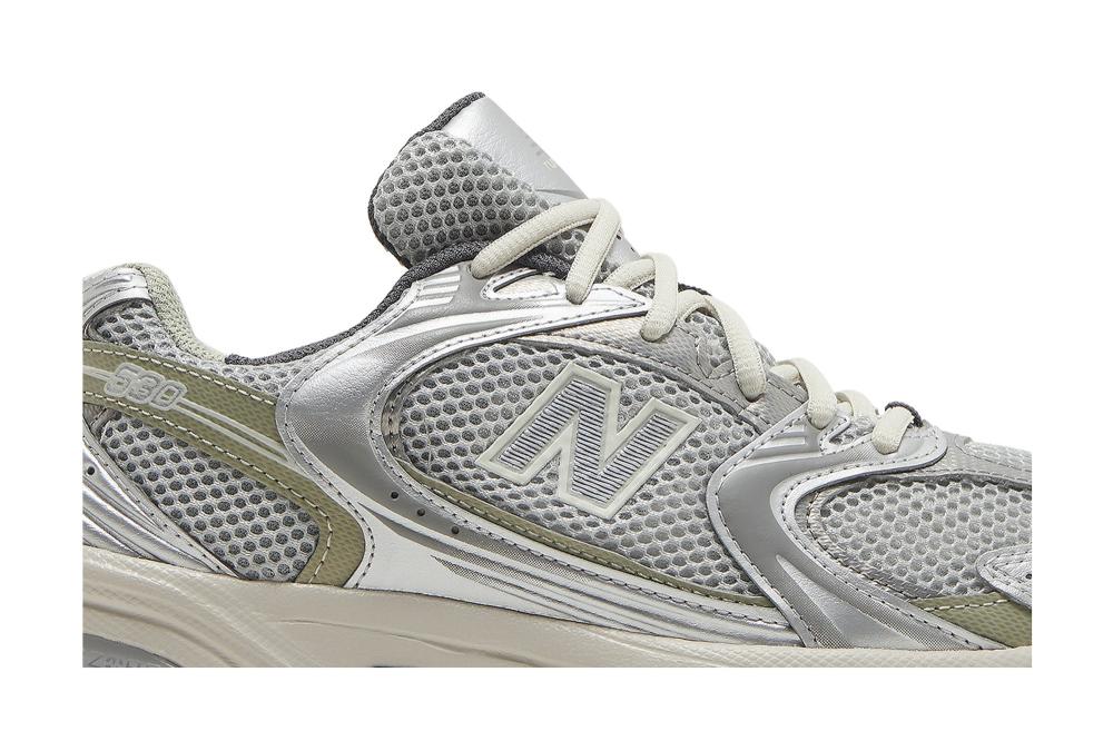 530 'Silver Khaki'