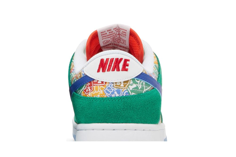 Dunk Low 'Foam Finger'