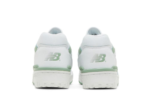 550 'White Mint Green'