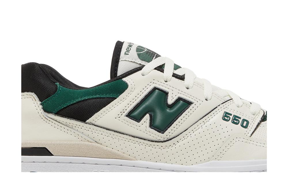 550 'Sea Salt Pine Green'