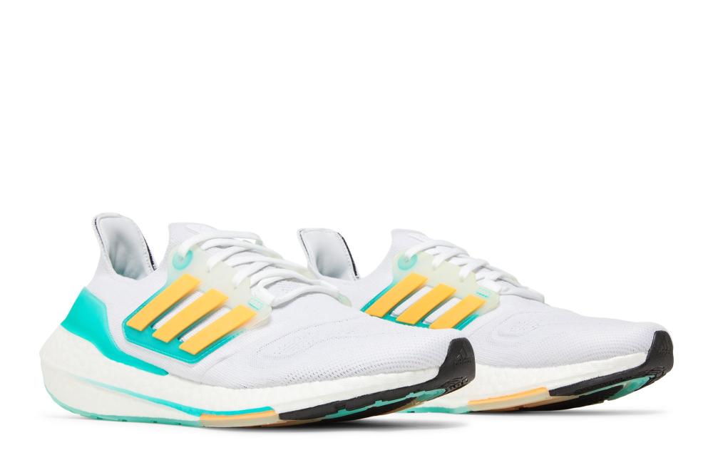 UltraBoost 22 'White Mint Rush'