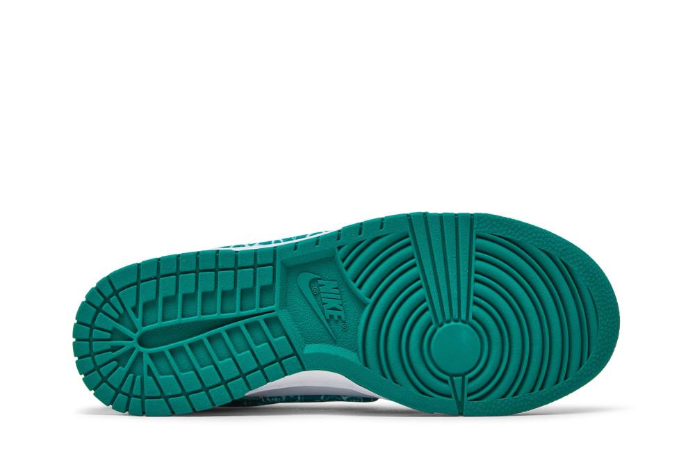 Wmns Dunk Low 'Green Paisley'