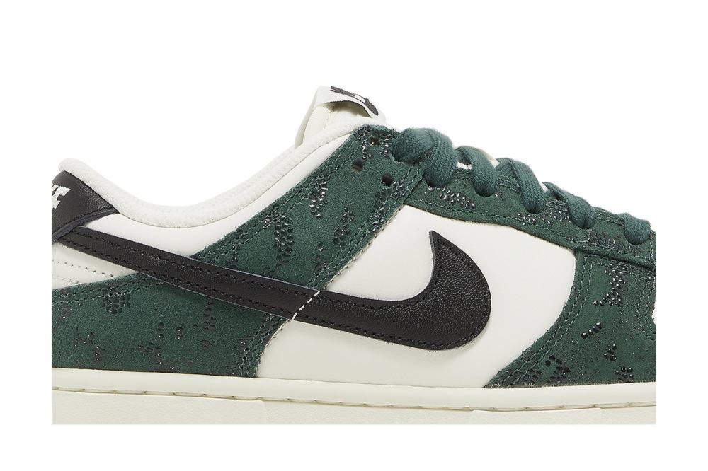 Wmns Dunk Low 'Green Snake'