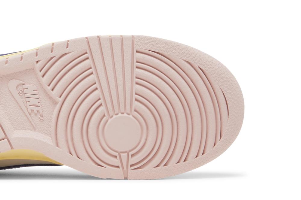 Wmns Dunk Low 'Pink Oxford'