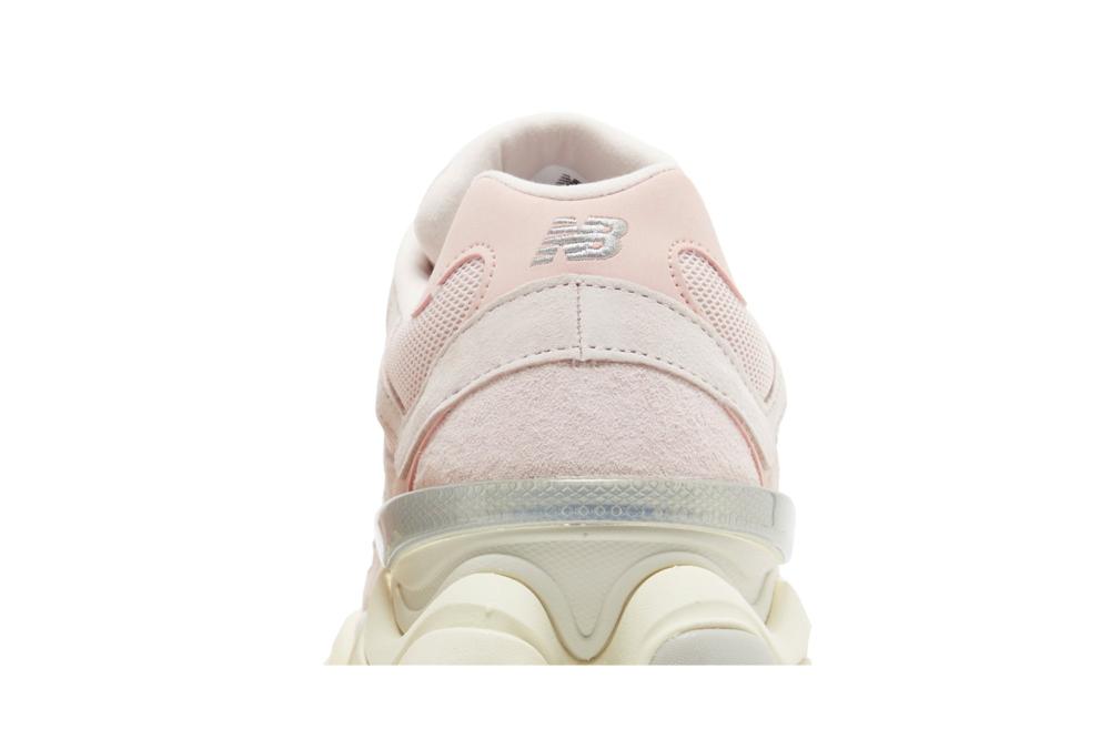 9060 'Pink Haze'