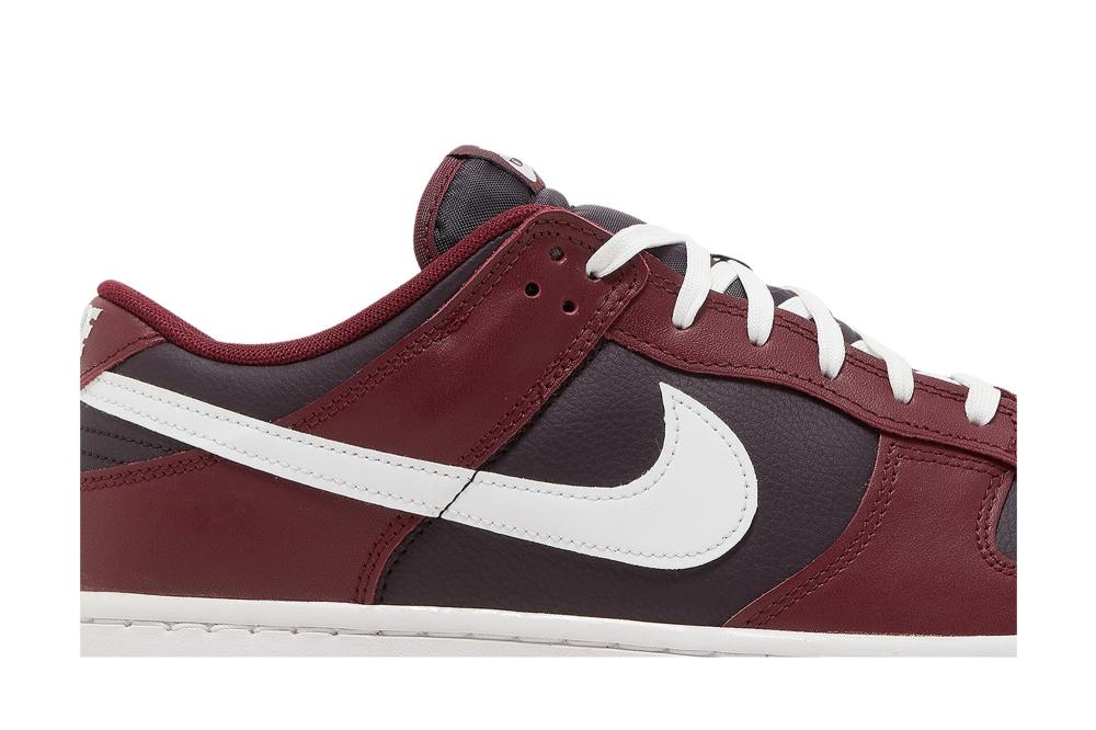 Dunk Low 'Dark Beetroot'