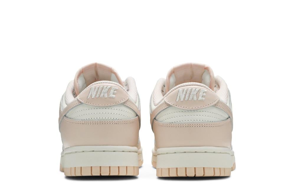 Wmns Dunk Low 'Orange Pearl'