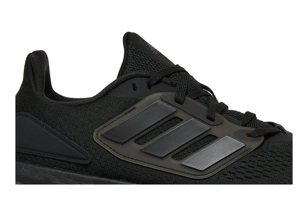 PureBoost 22 'Triple Black'