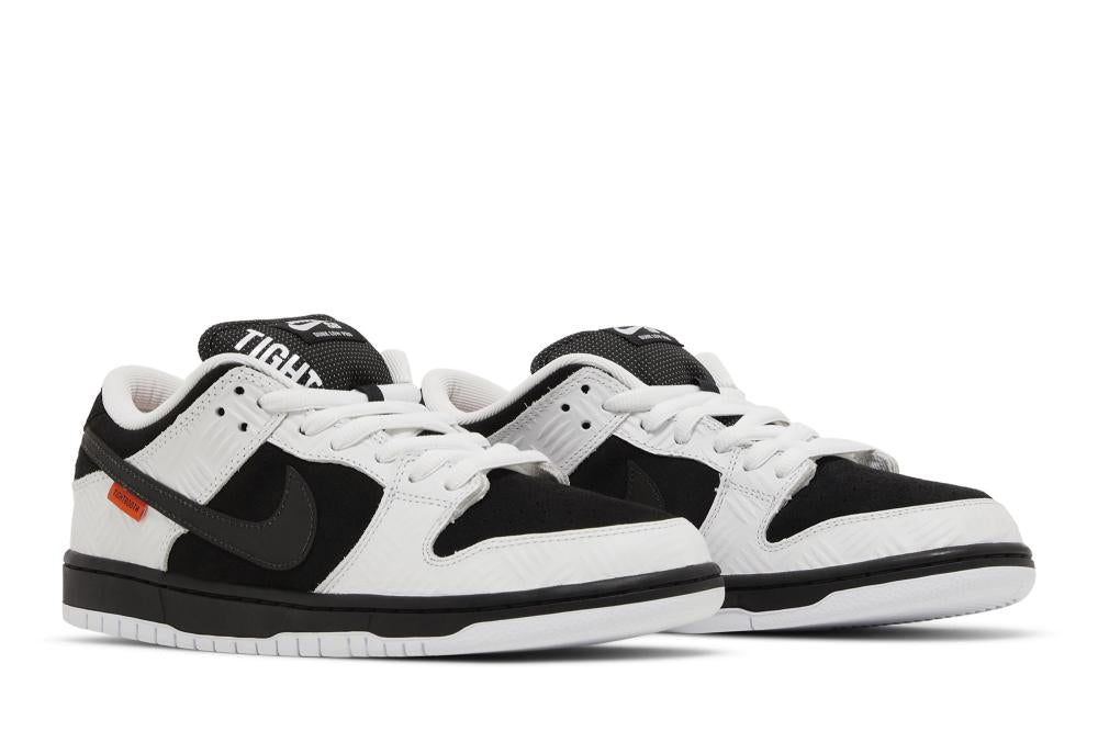 TIGHTBOOTH x Dunk Low SB