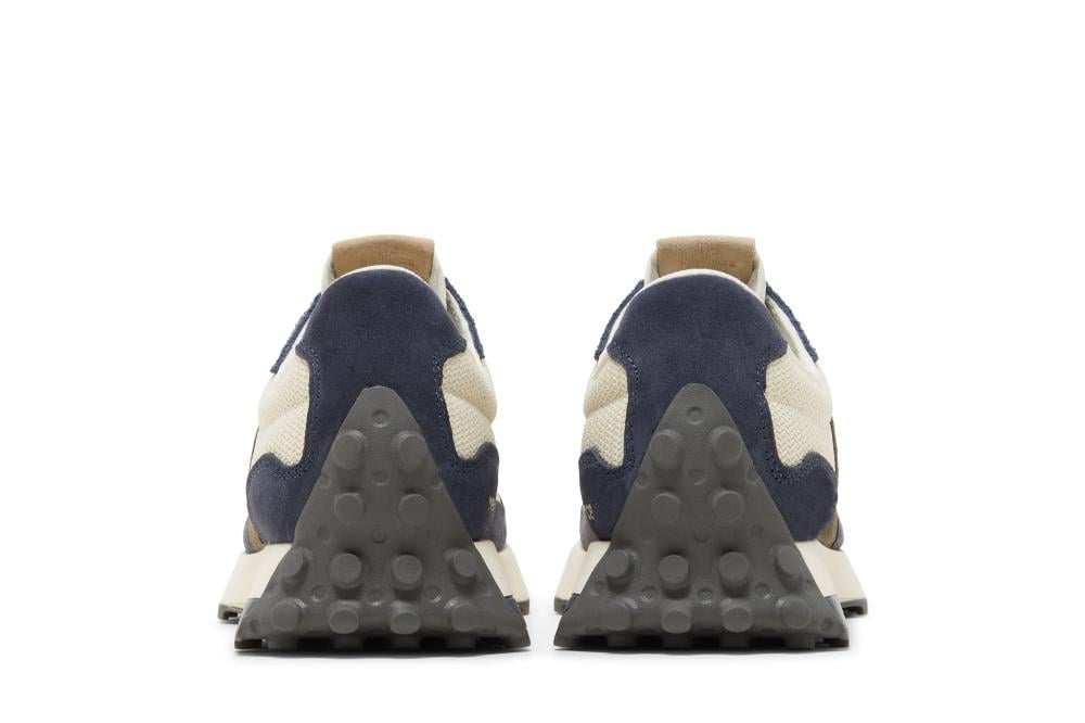 327 'Beige Navy'