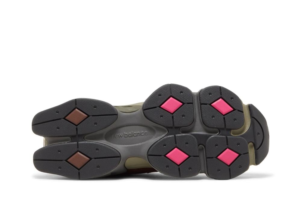 9060 'Burgundy Pink'