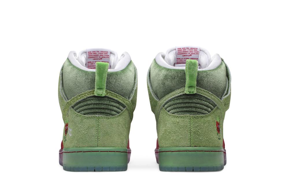 Dunk High SB 'Strawberry Cough'