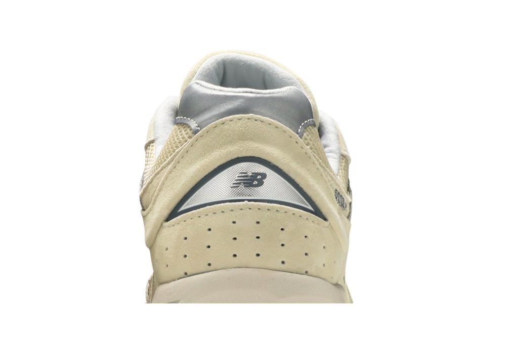 2002 'Bone'