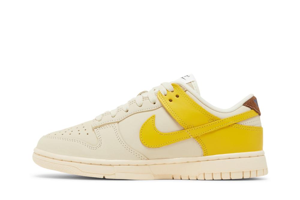 Wmns Dunk Low LX 'Banana'